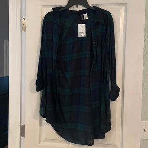 H&M blue and green plaid top size 10